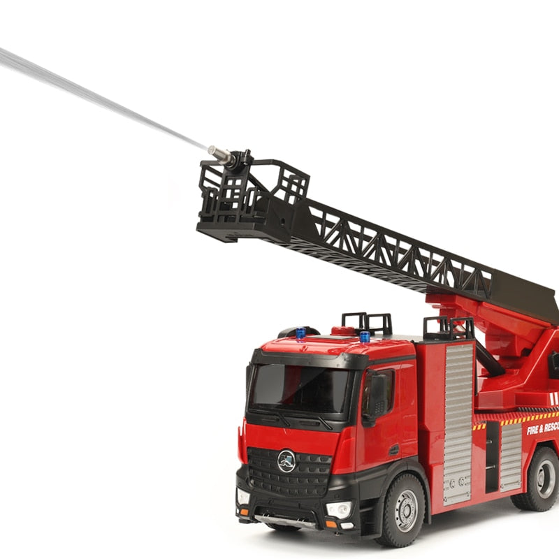 2020 version 22 channels 1/14 scale Huina 1561/1562 RC Fire Truck with ladder/water spray  7.4V 1200mAh for over 8 years old