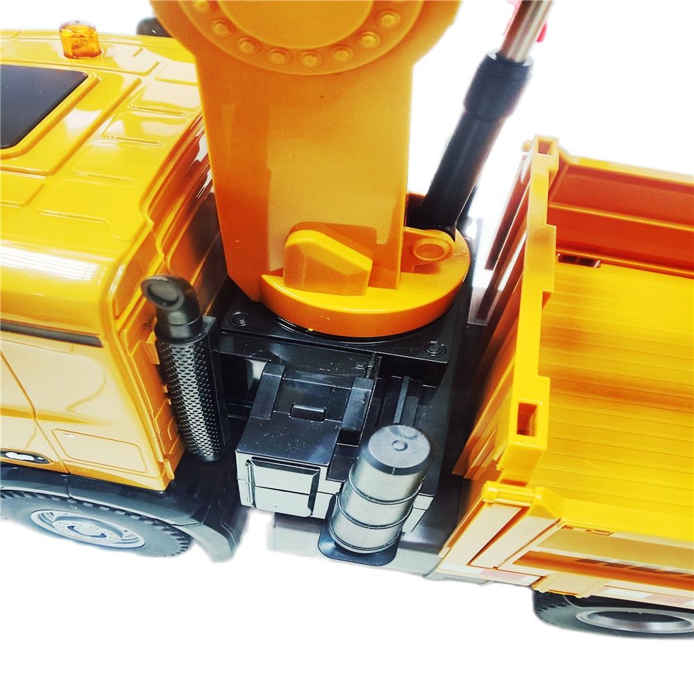 2021 Latest 1/14 Scale 26 Channel Huina 1575 Radio Control Grapple Dump Truck Model For Over 8 Years CPSIA/ASTM/EN71 Certified