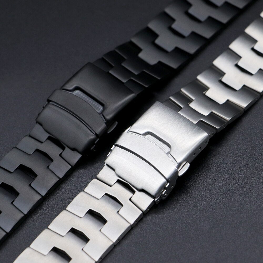 Titanium Strap For Apple Watch 8 Ultra 49mm 40 44mm Luxury Men Metal Wrist Band For iWatch 8 7 41 45mm Series 6 5 4 3 SE 38 42MM