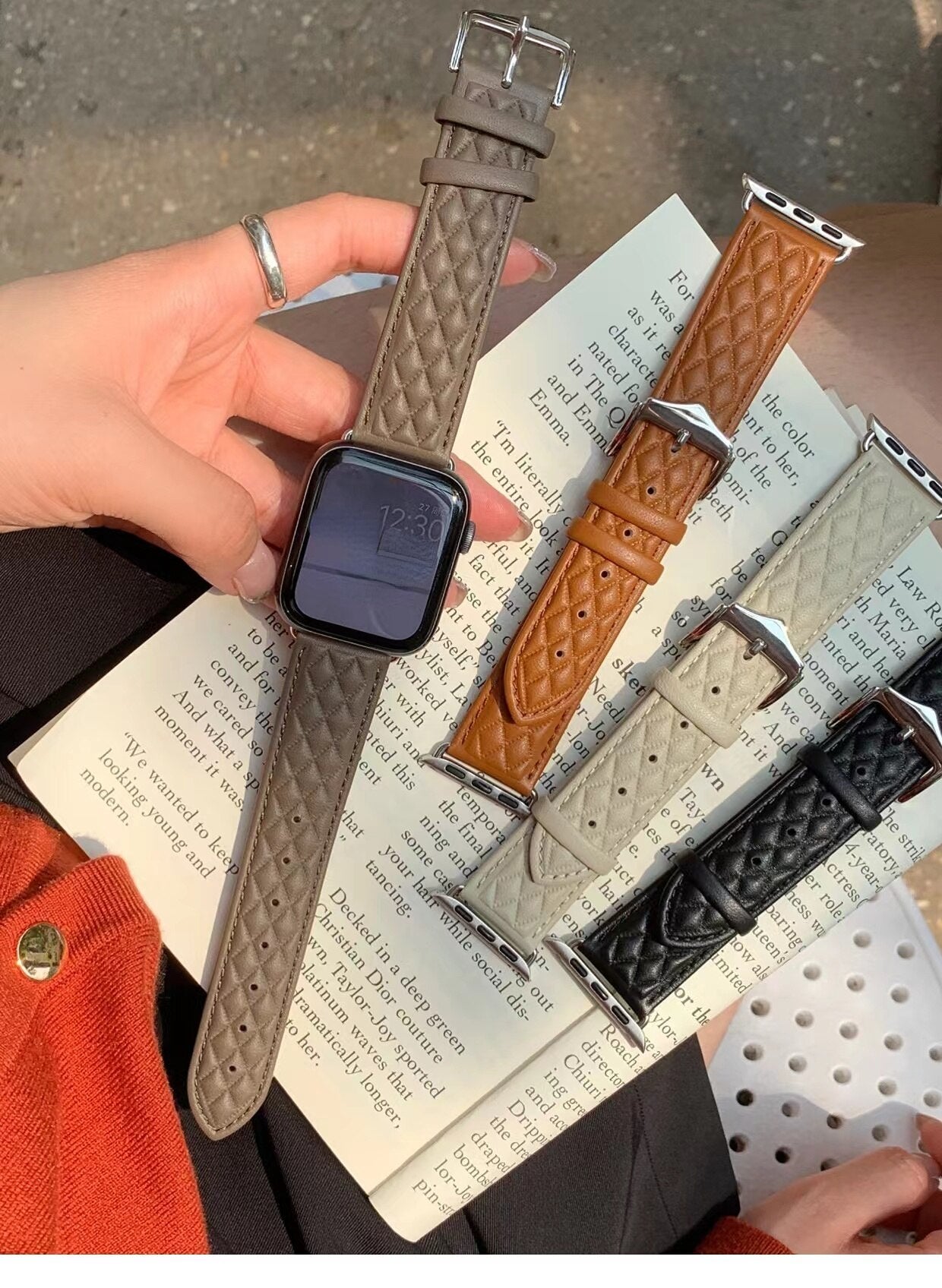 Luxury Leather Strap For Apple Watch Ultra 49mm 41mm 45mm 38 42MM 40 44MM Women Band For iWatch Series 8 7 6 5 4 3 2 SE Bracelet