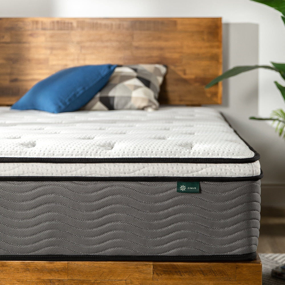 Zinus Support Plus 12” Hybrid of Comfort Foam and Pocket Spring Mattress, Queen bedroom furniture  matress